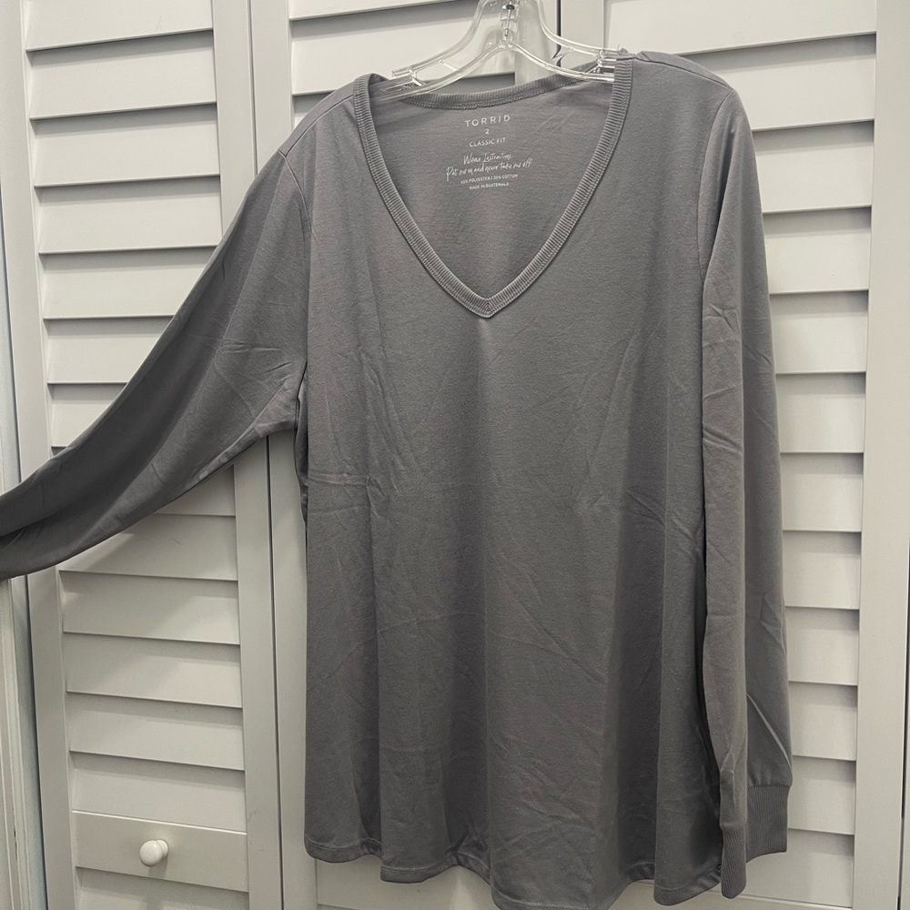 torrid Gray V-Neck Long Sleeve Top